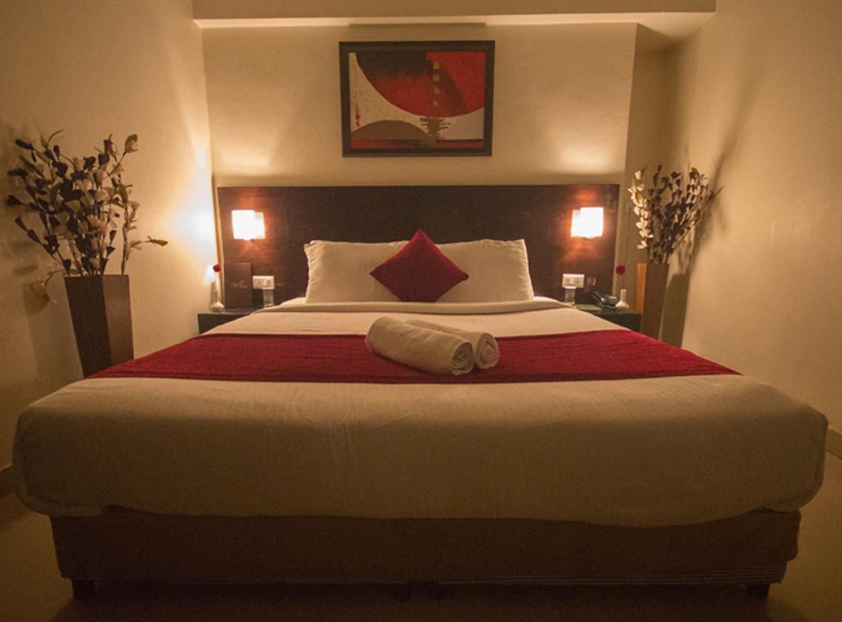 Anr Hotels Лакхнау Екстер'єр фото